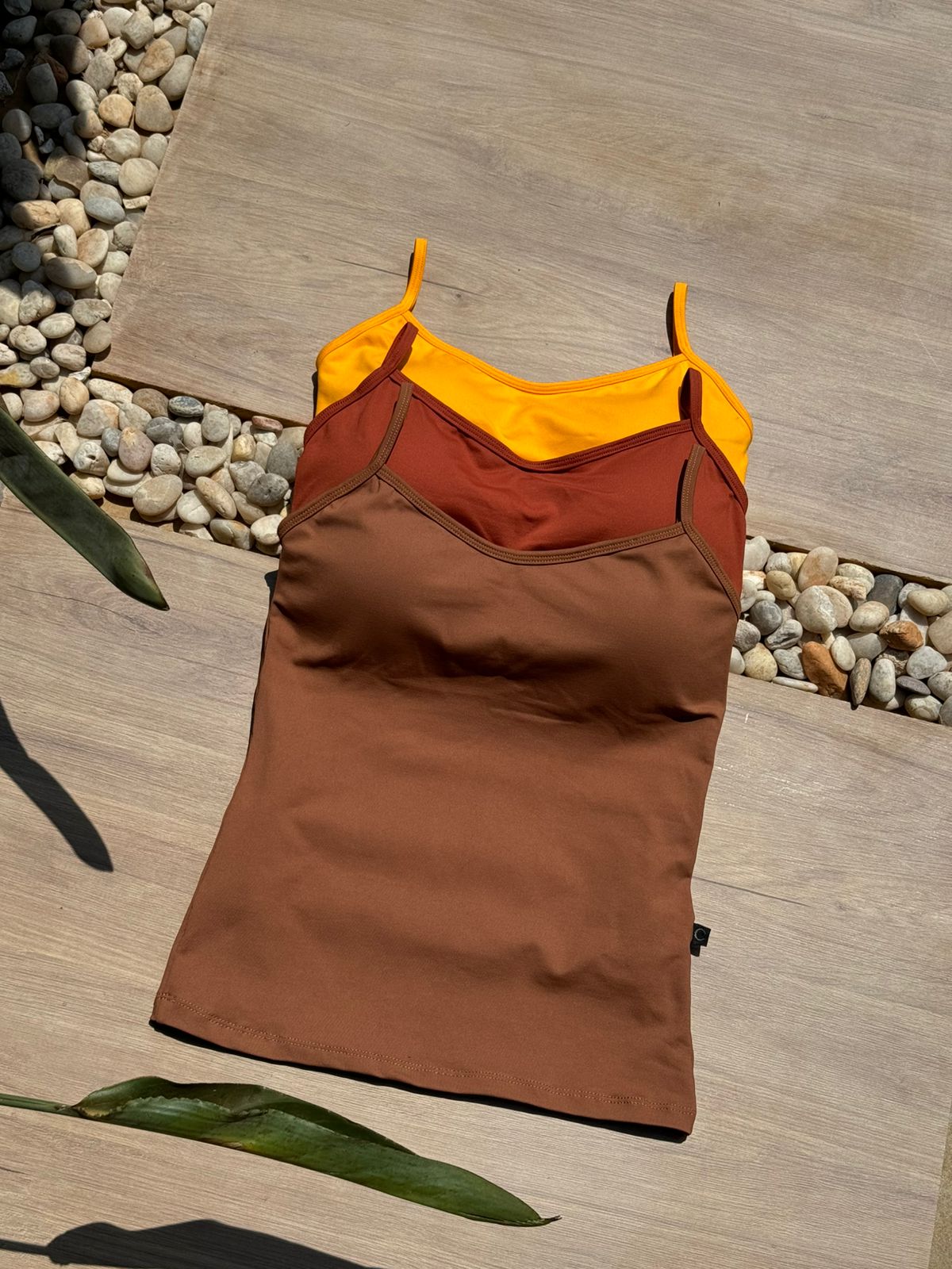 Kit 3 Regatas com Bojo Chocolate/Ocre/Mostarda