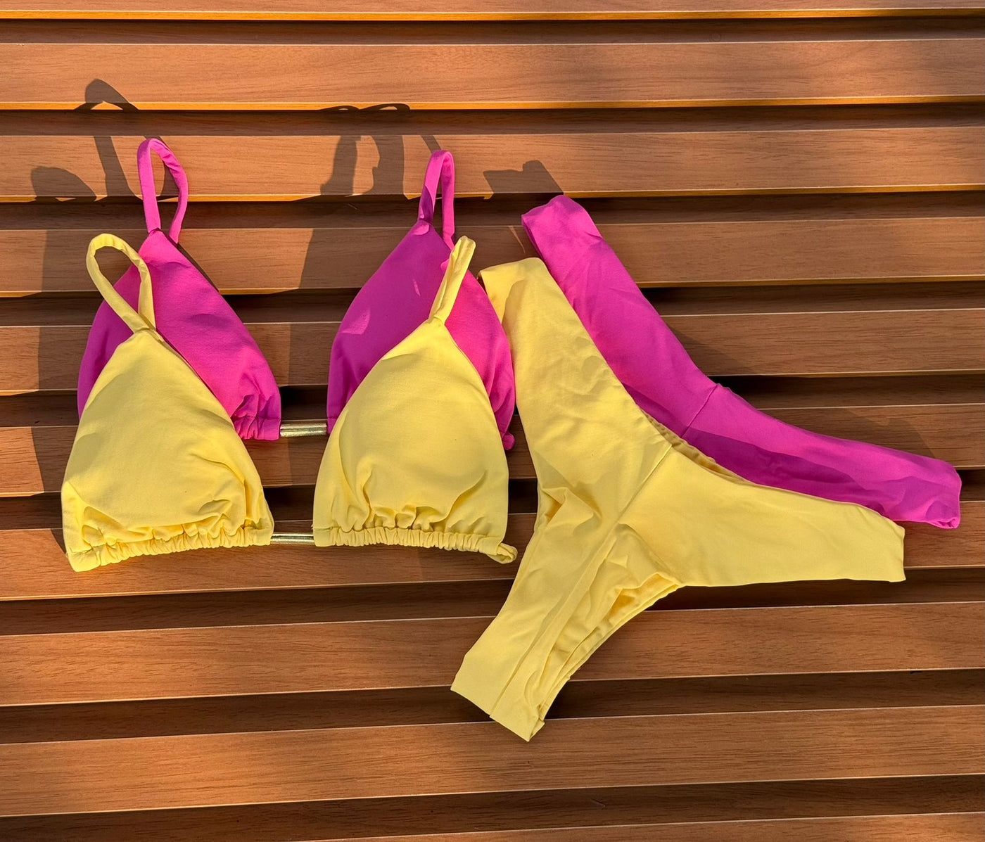 KIT 2 Biquíni Cortininha Calcinha Asa Delta Rosa Pink Claro/Amarelo Manteiga