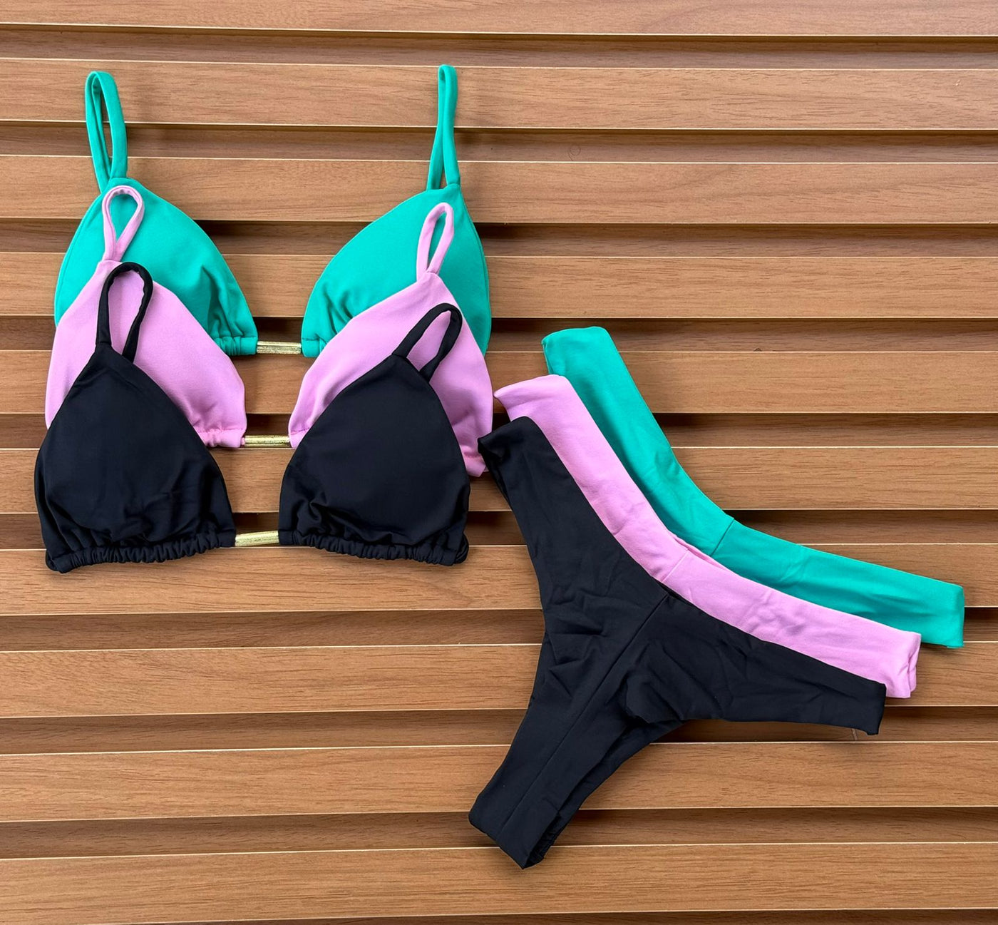 KIT 3 Biquíni Cortininha Calcinha Asa Delta Verde Jade/Rosa Chiclete/Preto