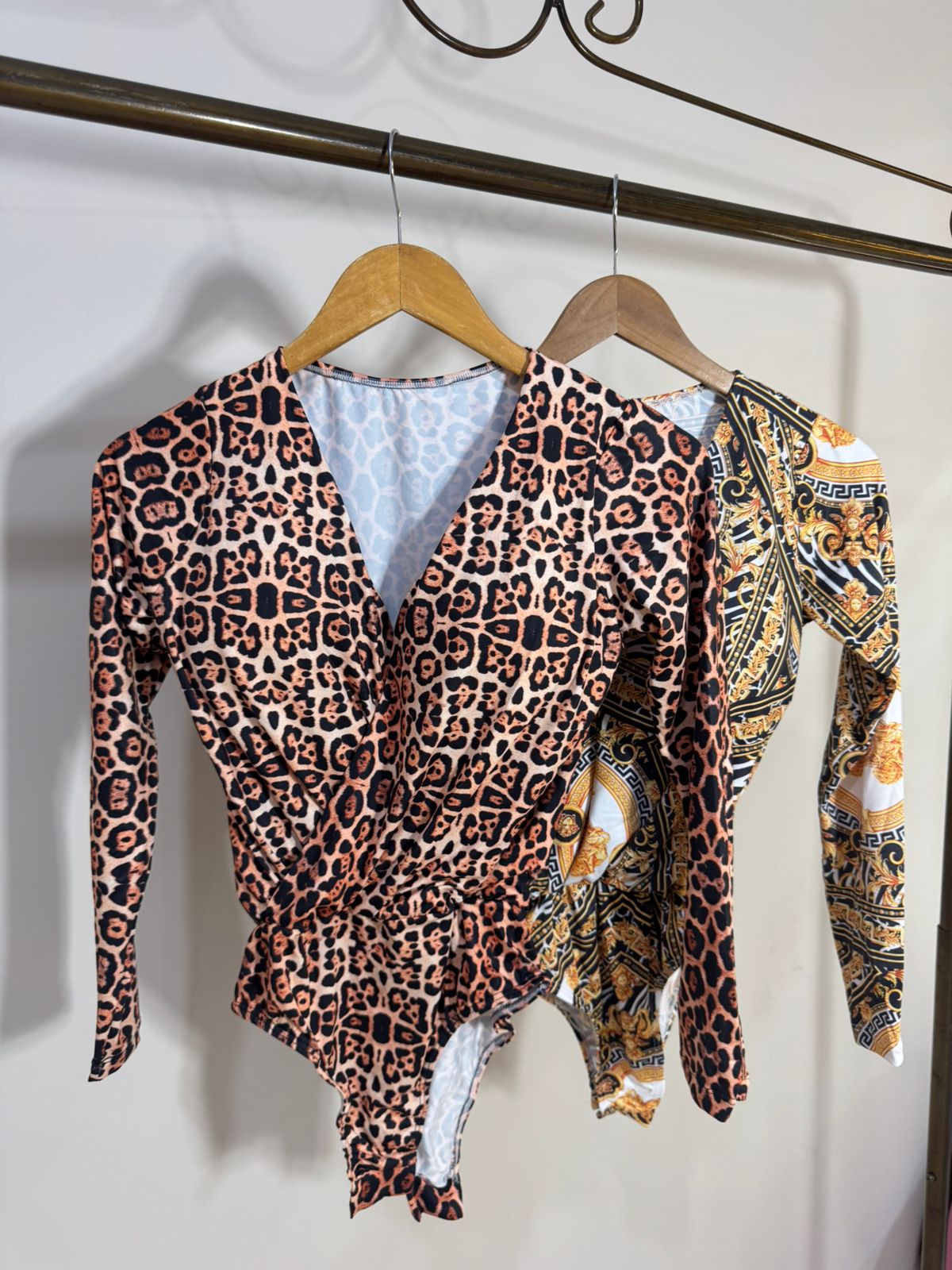 Body Decote V Bruna Marquezine Manga Longa Versace Ref: 029