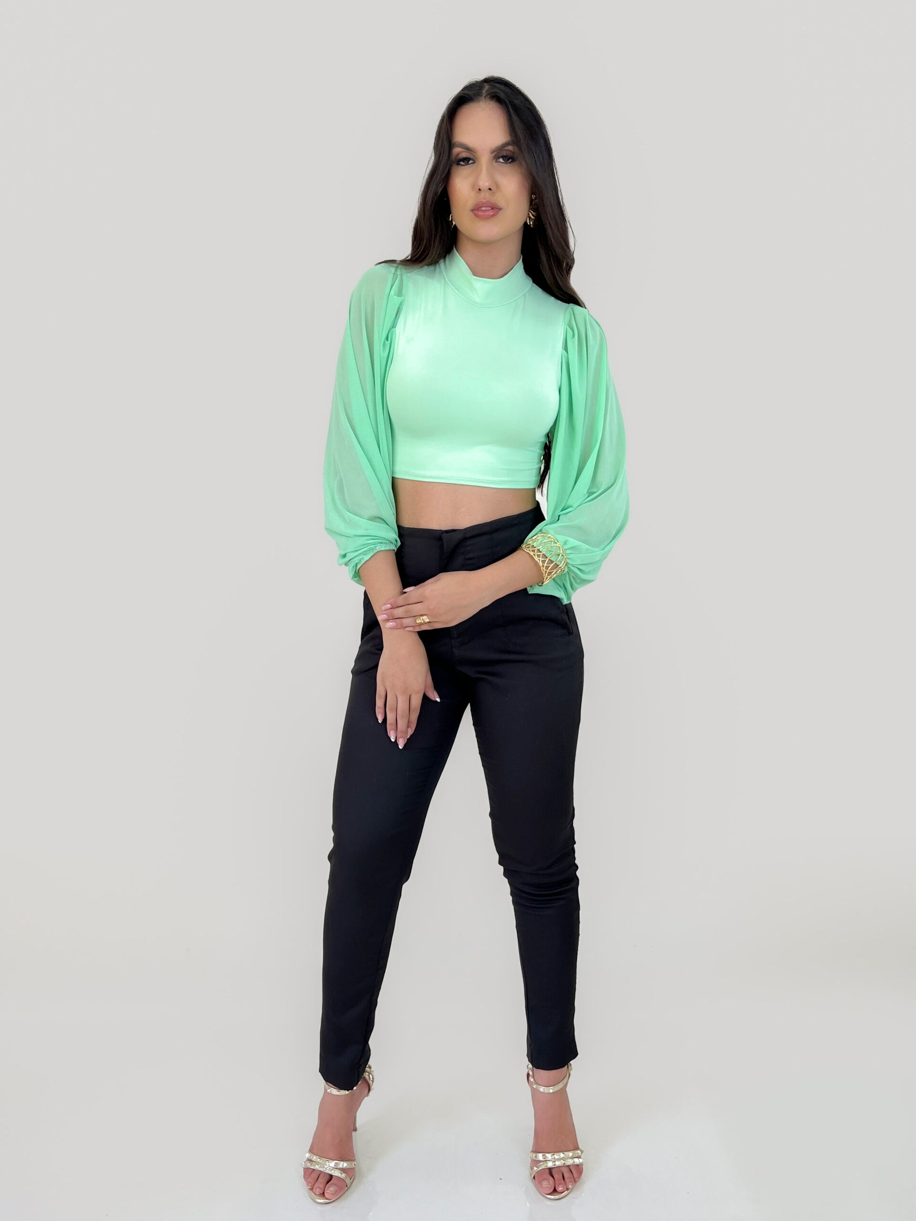 Cropped Alicia Ref: 162