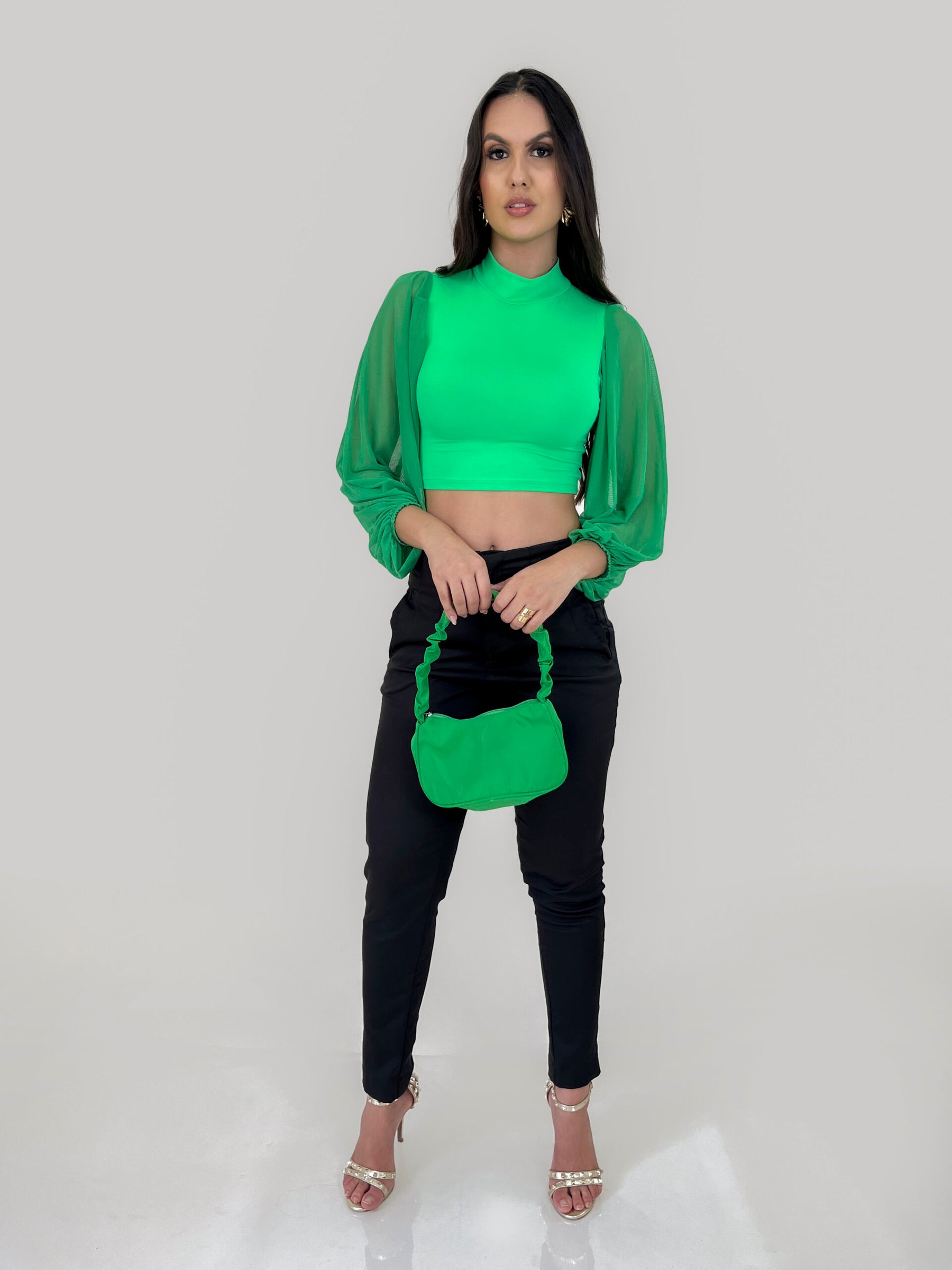Cropped Alicia Ref: 162
