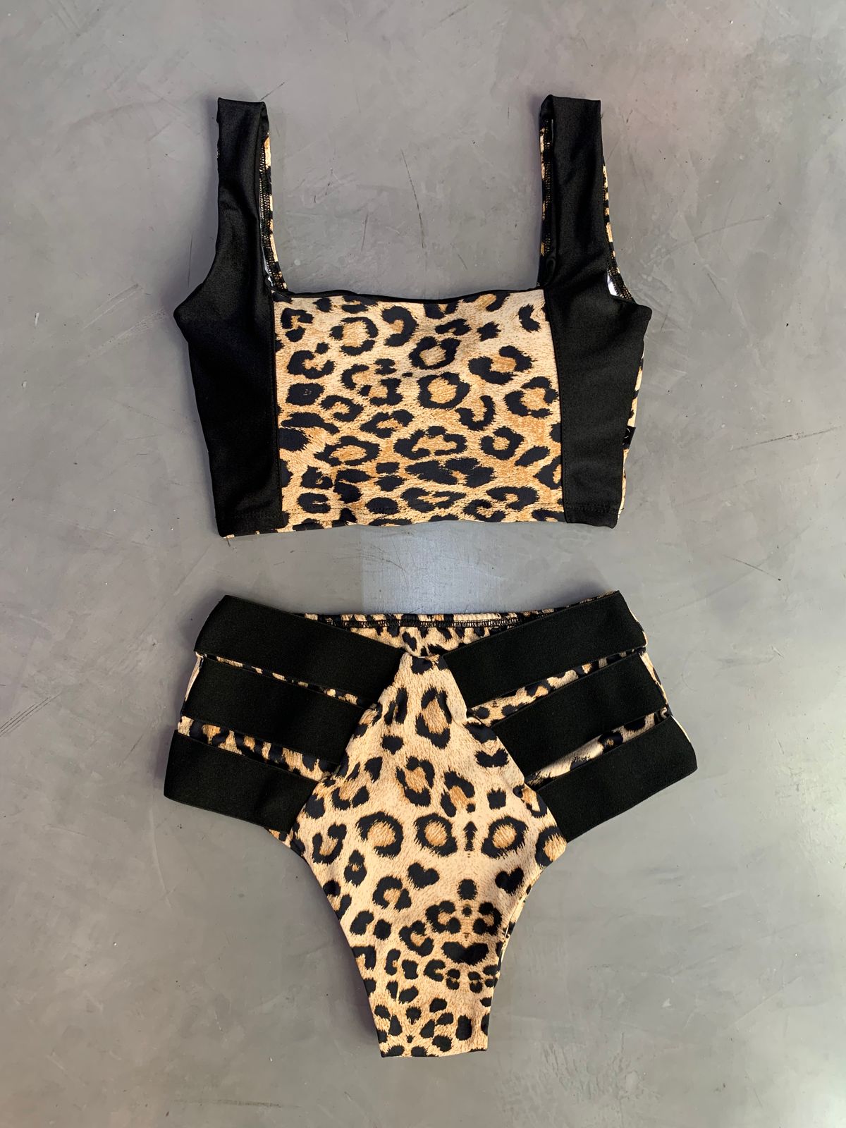Hot Pants Dhara Animal Print Ref: 503