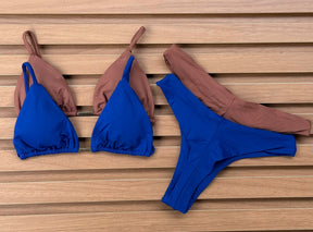 KIT 2 Biquíni Cortininha Calcinha Asa Delta Chocolate/Azul Bic