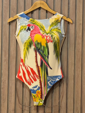Conjunto Body Maiô e Saida de Banho Jungle Localizada