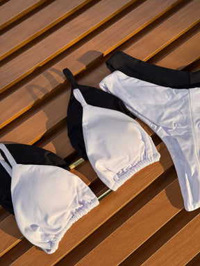 KIT 2 Biquíni Cortininha Calcinha Asa Delta Preto/Branco