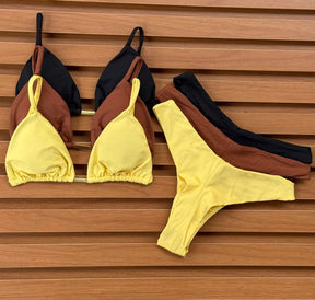 KIT 3 Biquíni Cortininha Calcinha Asa Delta Preto/Chocolate/Amarelo Manteiga