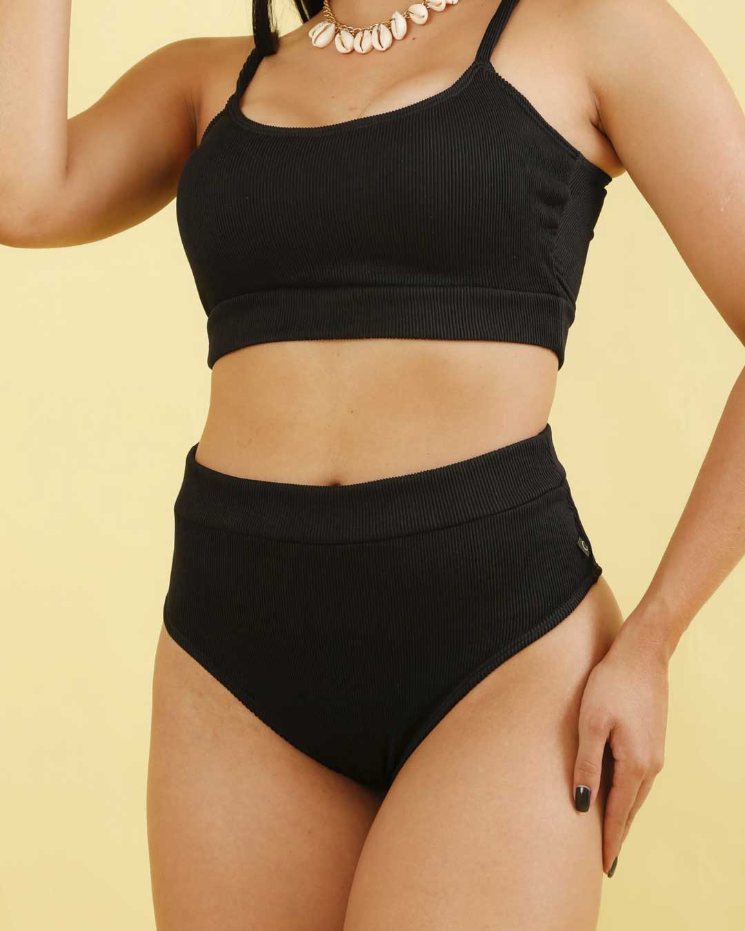 Hot Pants Bela Ref: 233