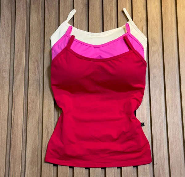 Kit 3 Regatas com Bojo Vermelho/Pink Claro/Branco