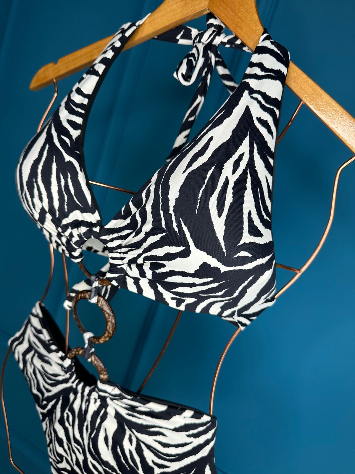 Body Maiô 3 Argolas Estampa Zebra Ref: 414