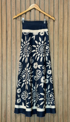 Conjunto Body Maiô e Saida de Banho Paisley