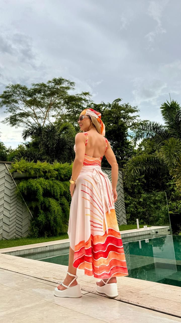 Conjunto Body Maiô e Saida de Banho Luz Nova Ref: 761